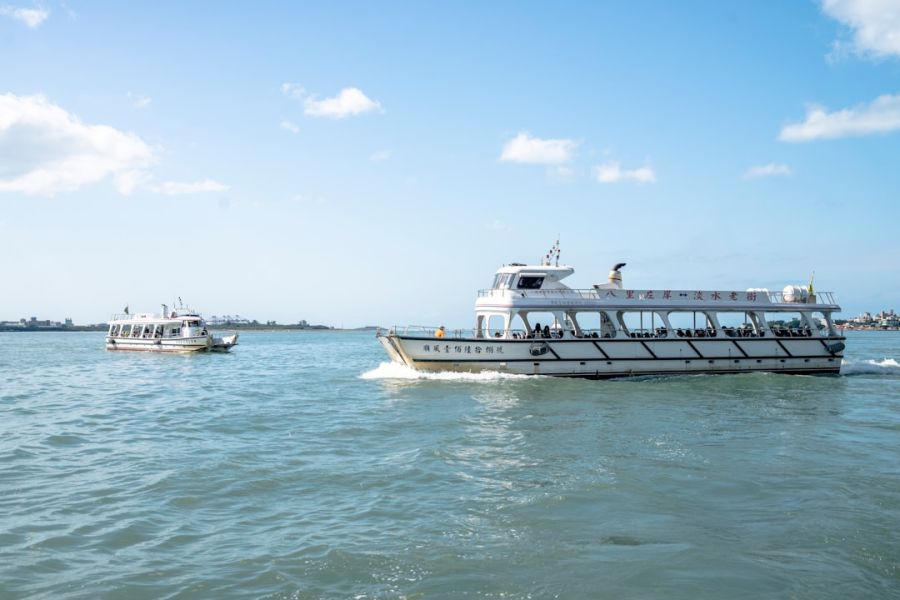 featured 1757721750.664343 281625e6 Local Marine Life and Conservation